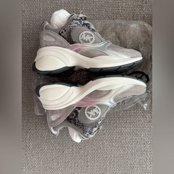 Michael Kors Zuma Snake Embossed Leather Trainer Sneakers Size9( NOT OUTLET ) - Picture 8 of 16